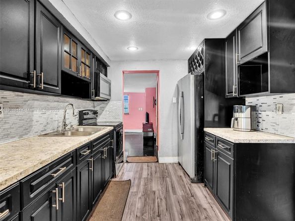 1890 Rutland St, Opa-Locka FL 33054