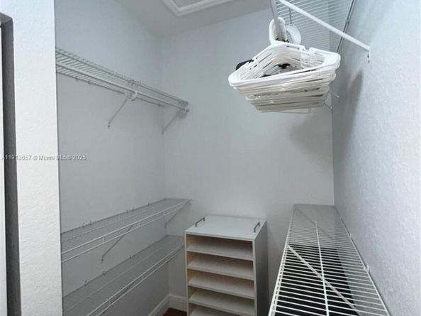 4929 SW 140th Ter 5, Miramar FL 33027