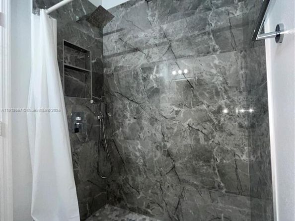 4929 SW 140th Ter 5, Miramar FL 33027