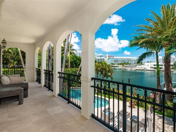 6535 Allison Rd, Miami Beach FL 33141