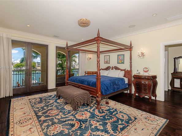 6535 Allison Rd, Miami Beach FL 33141