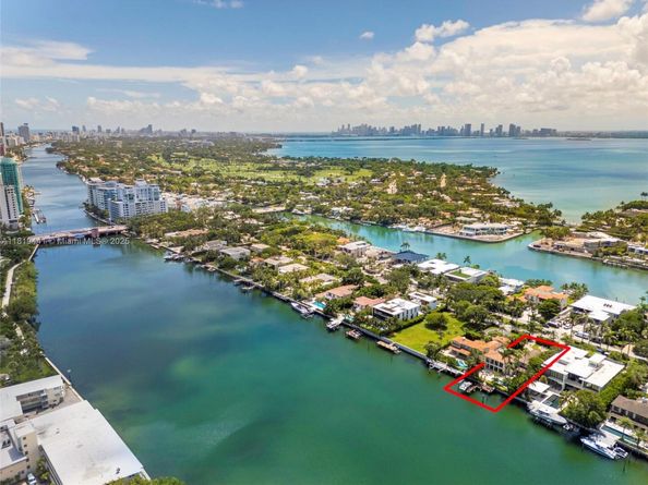 6535 Allison Rd, Miami Beach FL 33141