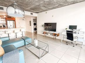 3250 NE 1st Ave 1110, Miami FL 33137