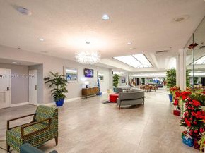 2601 N Nob Hill Rd 402, Sunrise FL 33322