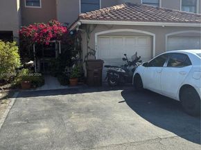 2530 W 60th Pl 10317, Hialeah FL 33016