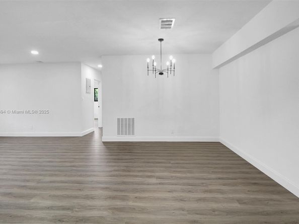 2880 SW 2nd St, Fort Lauderdale FL 33312