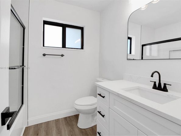 2880 SW 2nd St, Fort Lauderdale FL 33312