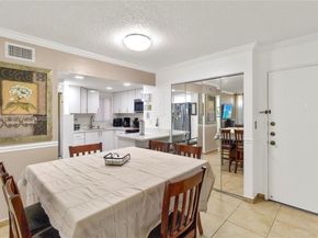 840 NW 87th Ave 405, Miami FL 33172