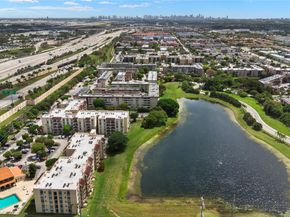 840 NW 87th Ave 405, Miami FL 33172
