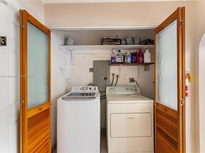 8100 SW 95th Ct, Miami FL 33173
