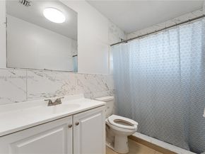 8100 SW 95th Ct, Miami FL 33173