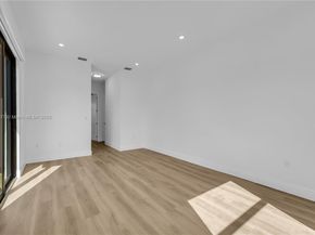 828 NE 14th St, Fort Lauderdale FL 33304