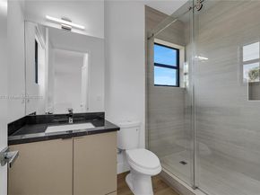 828 NE 14th St, Fort Lauderdale FL 33304