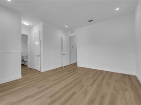 828 NE 14th St, Fort Lauderdale FL 33304