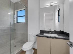 828 NE 14th St, Fort Lauderdale FL 33304