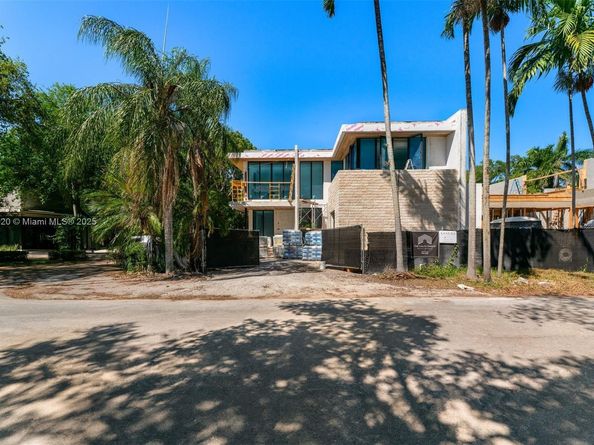 4095 Hardie Ave, Miami FL 33133