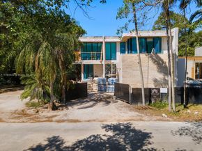 4095 Hardie Ave, Miami FL 33133