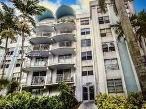 494 NW 165th St Rd C508, Miami FL 33169