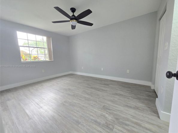 2831 N Oakland Forest Dr 108, Oakland Park FL 33309