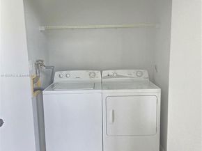 2831 N Oakland Forest Dr 108, Oakland Park FL 33309