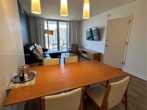 2602 E Hallandale Beach Blvd R807, Hallandale Beach FL 33009