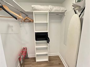 2602 E Hallandale Beach Blvd R807, Hallandale Beach FL 33009