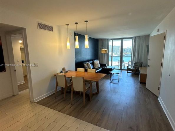 2602 E Hallandale Beach Blvd R807, Hallandale Beach FL 33009