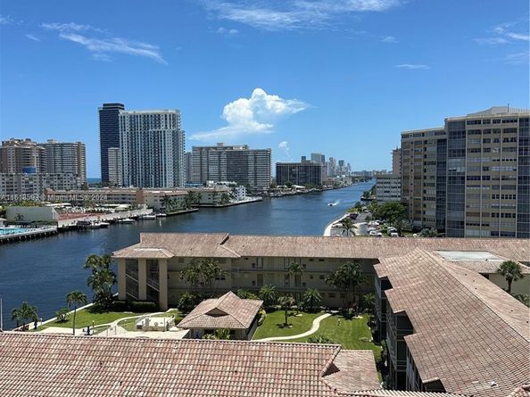 2602 E Hallandale Beach Blvd R807, Hallandale Beach FL 33009