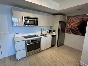 2602 E Hallandale Beach Blvd R807, Hallandale Beach FL 33009