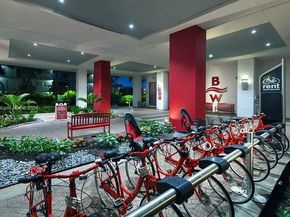 2602 E Hallandale Beach Blvd R807, Hallandale Beach FL 33009