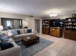 1965 SE 5th Ct 203, Pompano Beach FL 33060