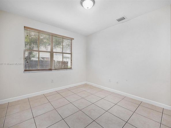 2884 SE 2nd Dr, Homestead FL 33033