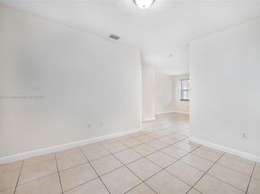 2884 SE 2nd Dr, Homestead FL 33033