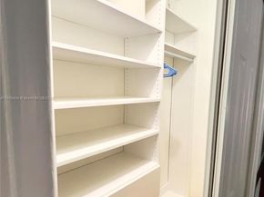 13801 NE 1st Ave, Miami FL 33161
