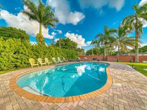 13801 NE 1st Ave, Miami FL 33161