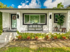 13801 NE 1st Ave, Miami FL 33161