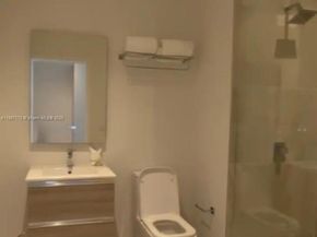 229 SW 9th St 403, Miami FL 33130