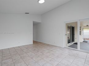 332 Bridgeton Rd, Weston FL 33326