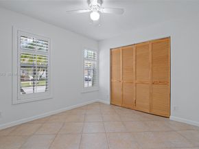 332 Bridgeton Rd, Weston FL 33326