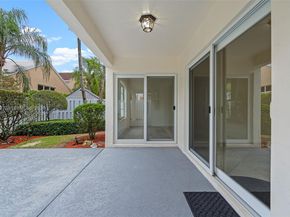 332 Bridgeton Rd, Weston FL 33326