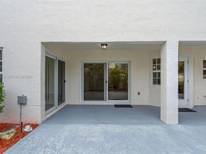 332 Bridgeton Rd, Weston FL 33326