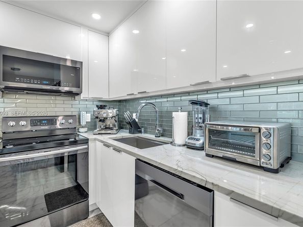 1009 Berkshire A 1009, Deerfield Beach FL 33442