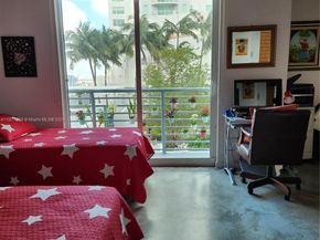 234 NE 3rd St 1104, Miami FL 33132