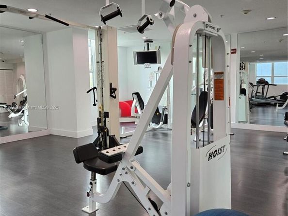 234 NE 3rd St 1104, Miami FL 33132