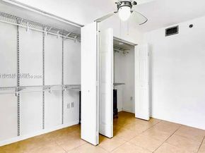 2415 NW 16th St Rd 214, Miami FL 33125