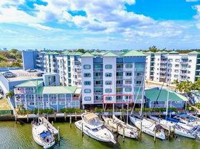 2415 NW 16th St Rd 214, Miami FL 33125