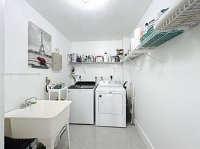 11196 SW 75th Ter, Miami FL 33173