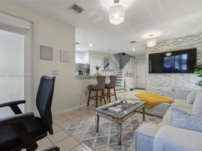 6038 SW 19th Pl, North Lauderdale FL 33068