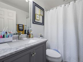 6038 SW 19th Pl, North Lauderdale FL 33068