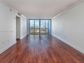 401 69 St 411, Miami Beach FL 33141